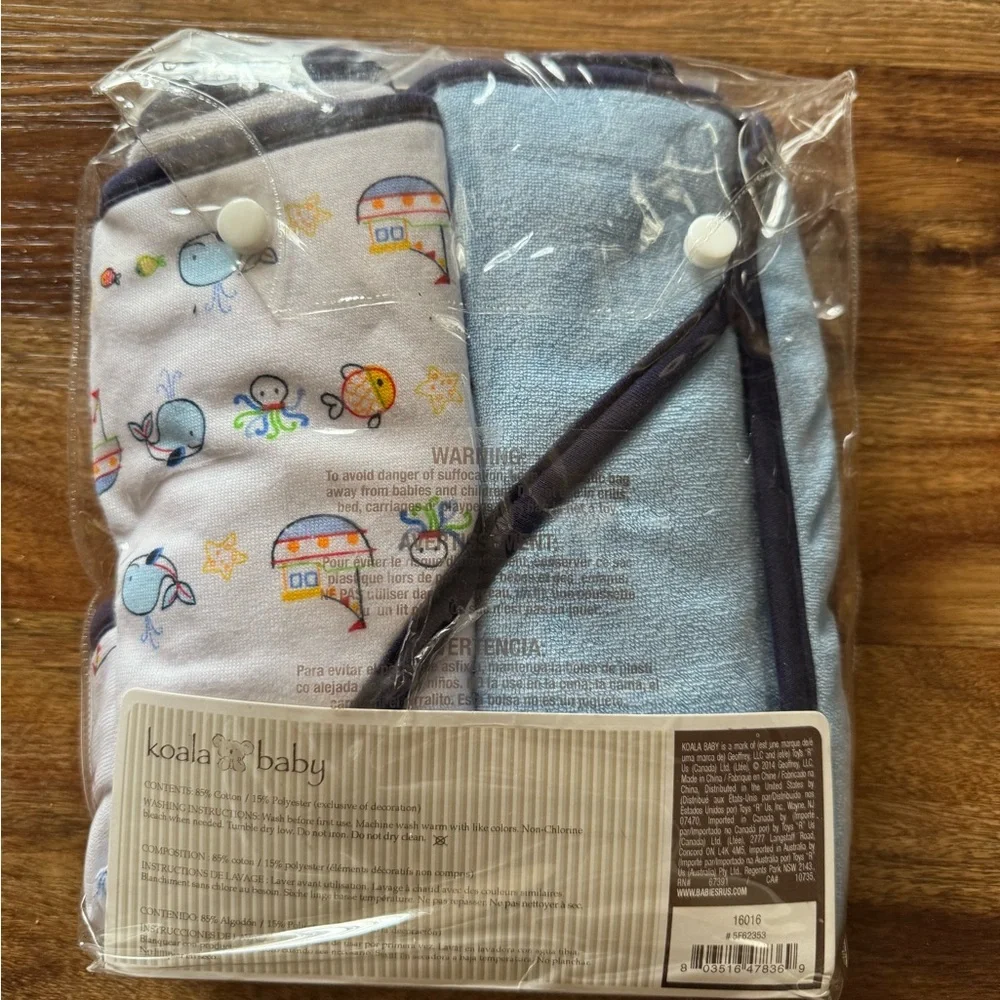 🔴NEW🔴, Two (2) Baby Hooded Bath Towels